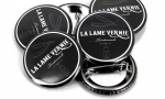 Panachage de badges ronds 32mm. 
Visuel : 'Logo La Lame Vernie, Trentemoult.'